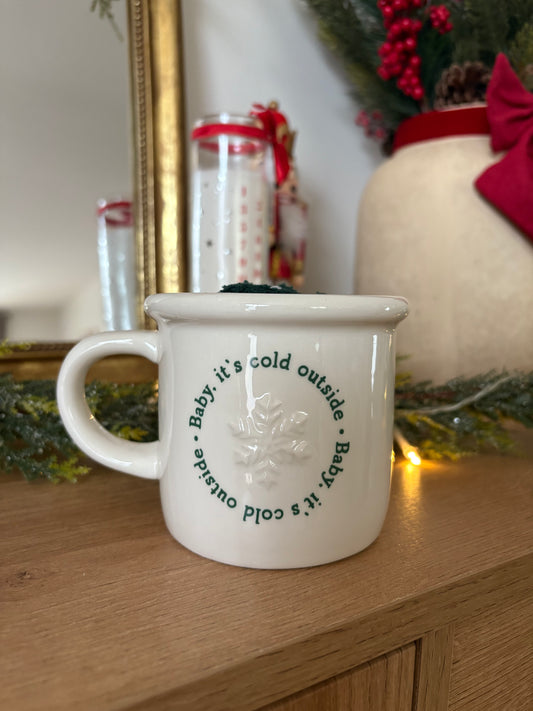 Ensemble Mug et Chaussettes d'Hiver "Baby It's Cold Outside"