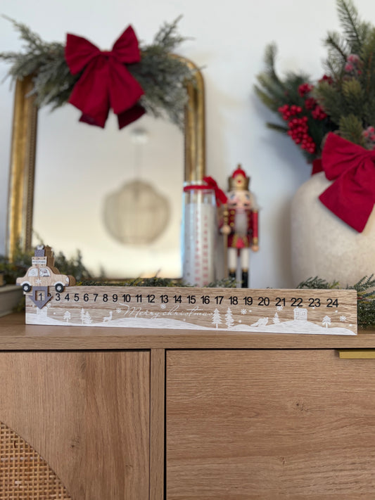 Calendrier de l'Avent en bois avec voiture