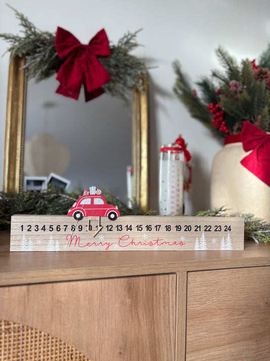 Calendrier de l'Avent avec voiture rouge